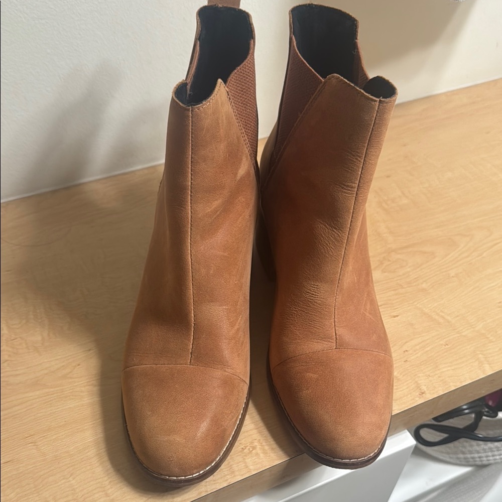 Women's Tan Ankle Boots